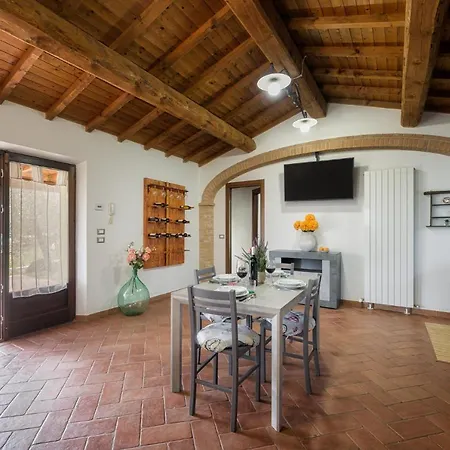 La Casina, Private With A/c In Val Di Chiana Dom wakacyjny *